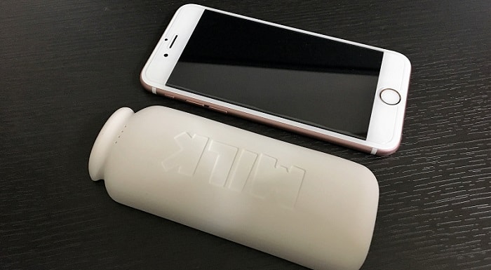 牛乳瓶の形をしたかわいい系モバイルバッテリー「MILK」をレビュー！