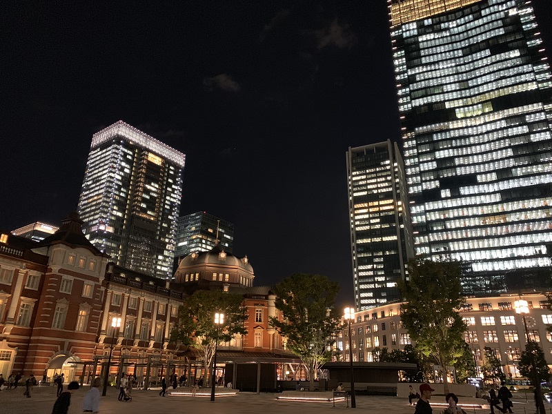 iPhone XSで撮影した夜の東京駅