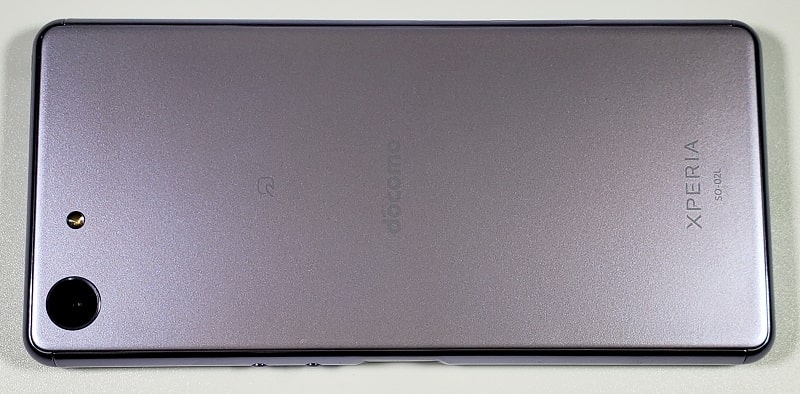 Xperia Ace SO-02Lの背面デザイン