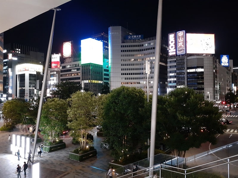 Galaxy A30で撮影した夜の東京駅