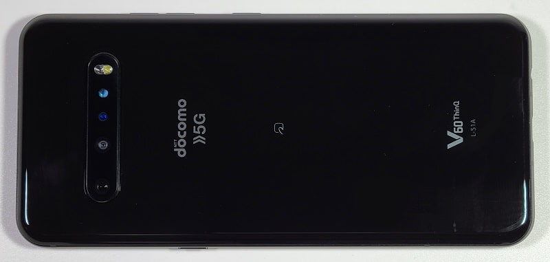 LG V60 ThinQ 5G の背面デザイン